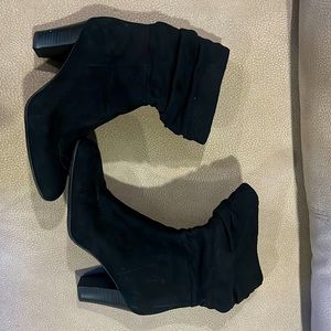 womens black boots size 7